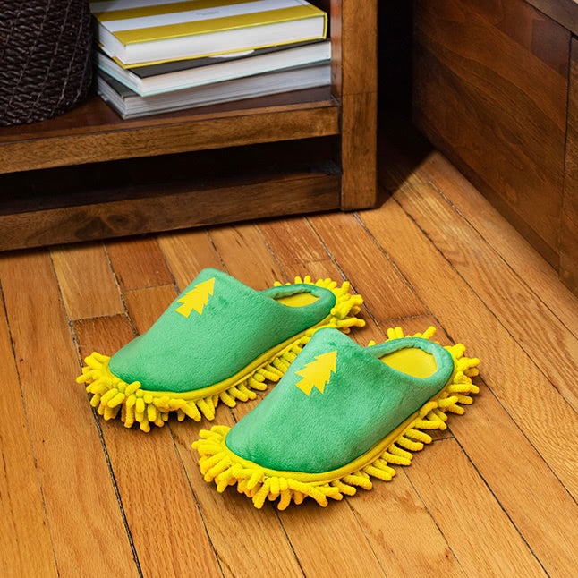 https://www.pinesol.com/wp-content/uploads/2020/11/PS-PineStore-Products-Slippers-Lifestyle.jpg